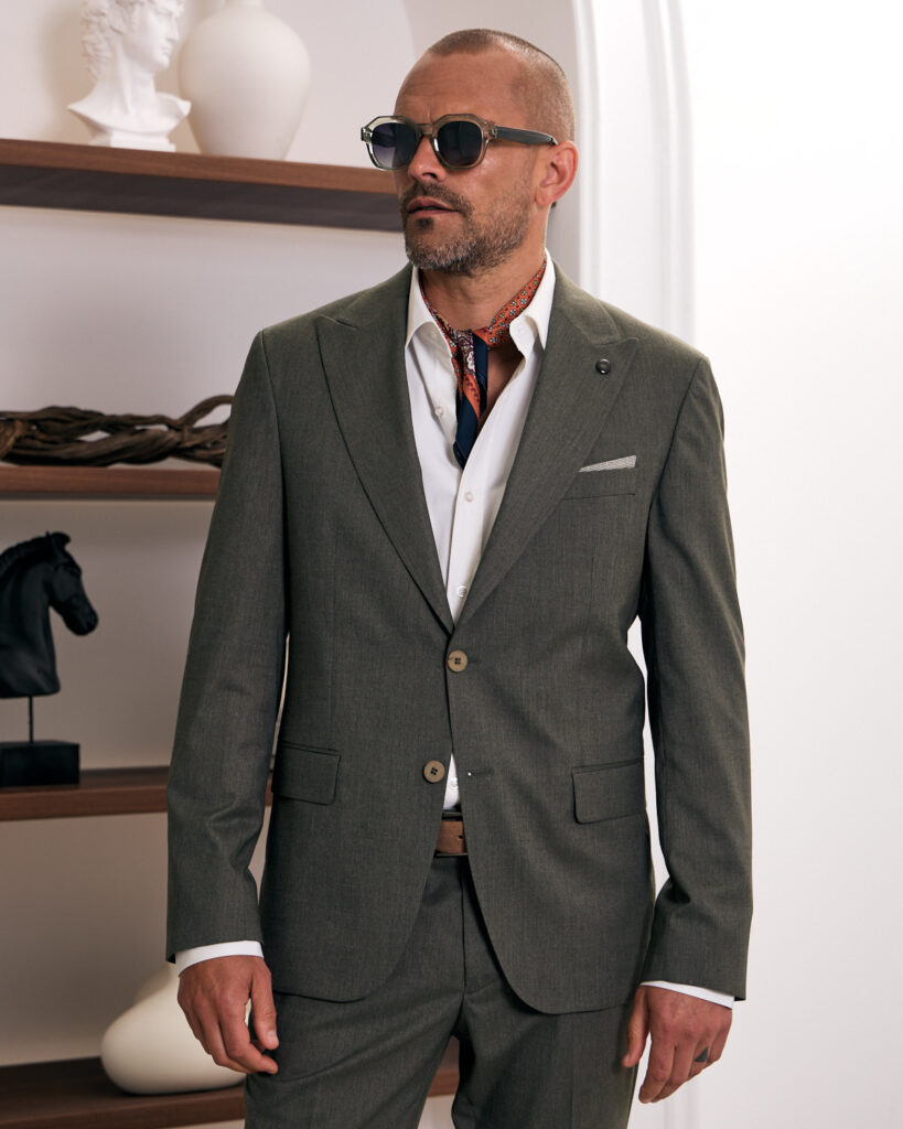 outfit78-2701935-2701835425-25