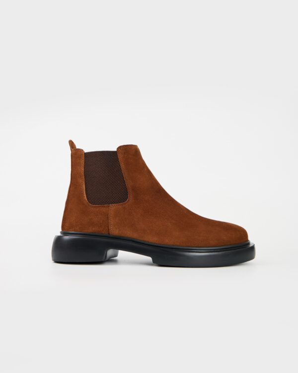 Havana Classic Suede Chelsea Boots