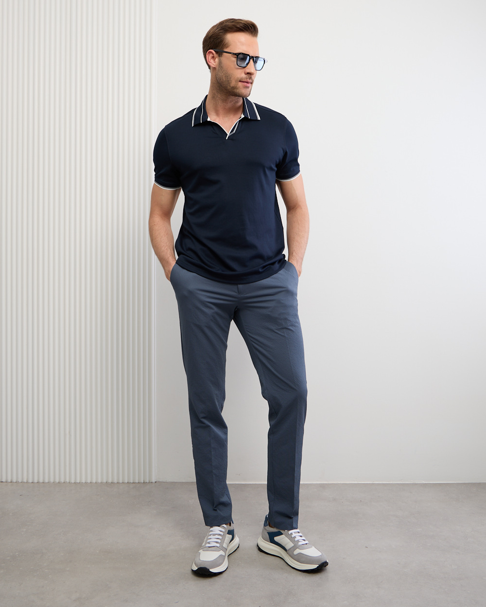 Chic Line Look - Square For Men