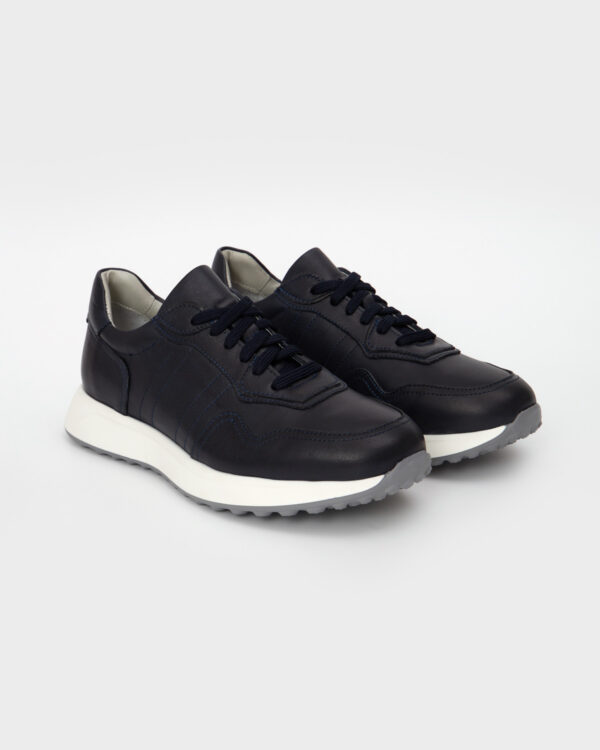 Navy Polished Flow Trainers