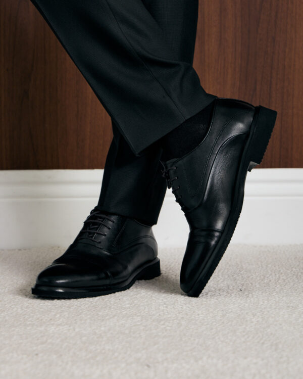 Black Timeless Royal Lace Ups