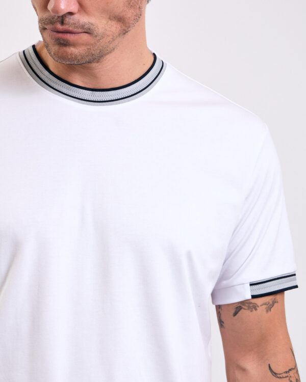 White Contrasting T-shirt