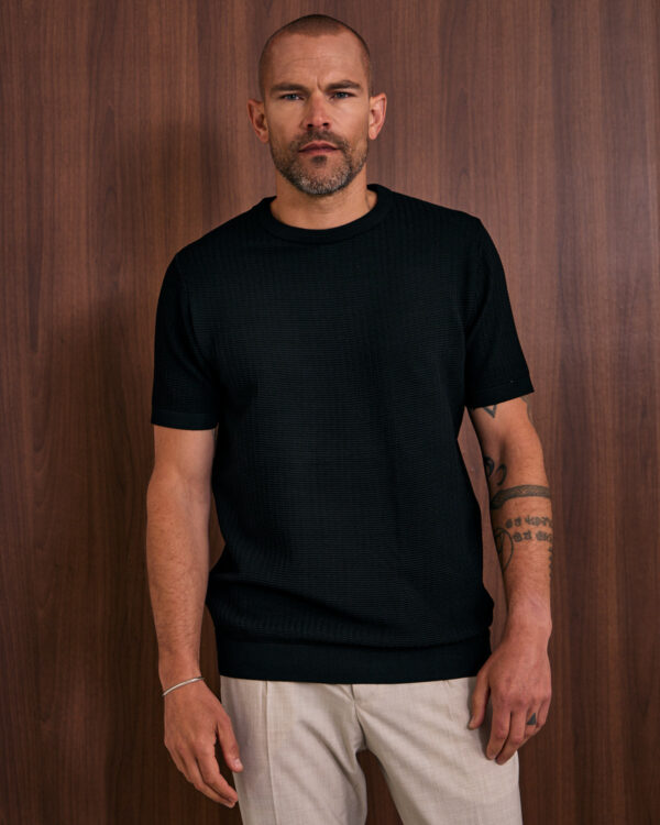 Black Fit Structured T-shirt